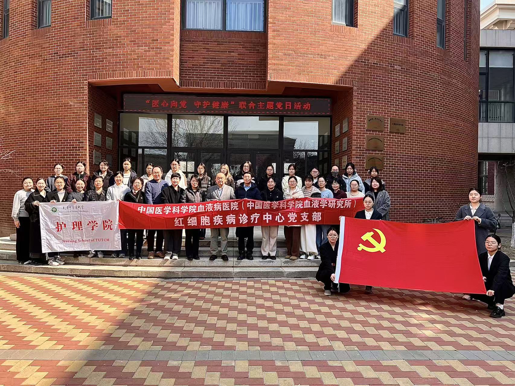 护理jiuyou官方网站携手利物浦开
